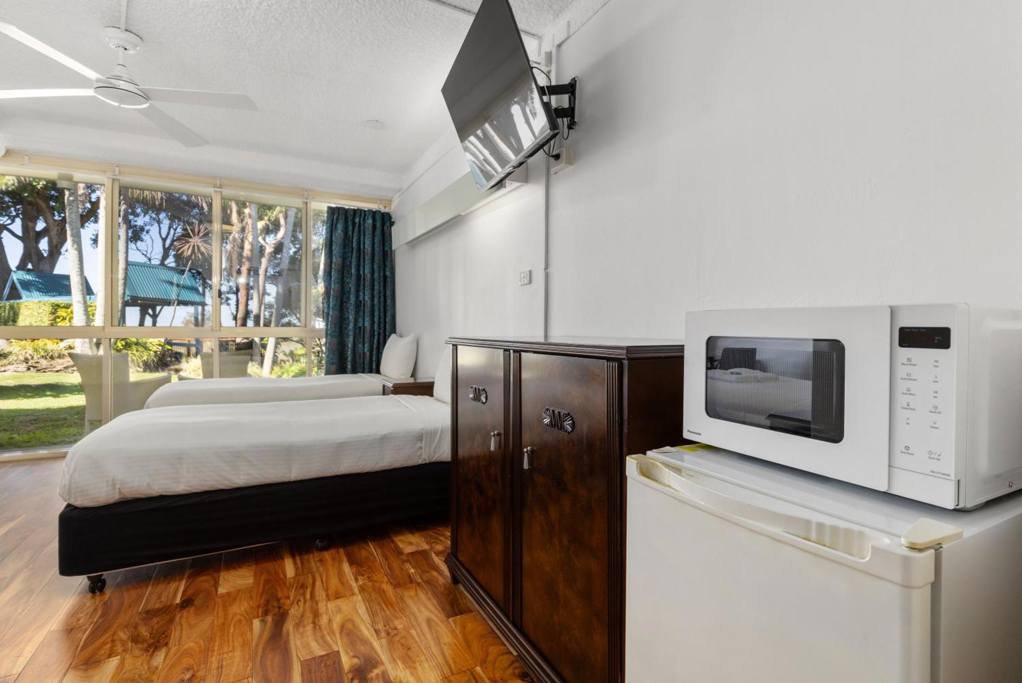 Motel Miramar Намбакка-Хедс Экстерьер фото